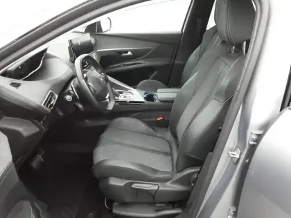 Photo 10 Peugeot 3008  Hybrid 225 e-EAT8