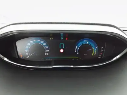 Photo 9 Peugeot 3008  Hybrid 225 e-EAT8