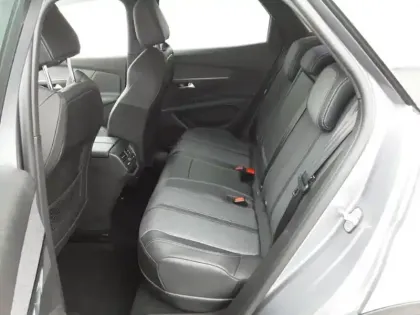 Photo 11 Peugeot 3008  Hybrid 225 e-EAT8