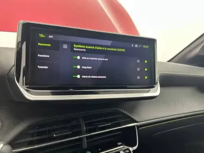 Photo 19 Peugeot 208  PureTech 100 S&S BVM6