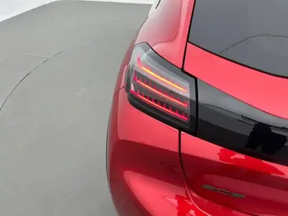 Photo 16 Peugeot 208  PureTech 100 S&S BVM6