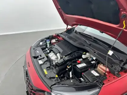 Photo 14 Peugeot 208  PureTech 100 S&S BVM6