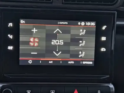 Photo 27 Citroën C3  PureTech 82