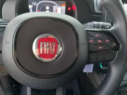 Photo 15 Fiat Panda  1.0 70 ch Hybrid BSG S/S