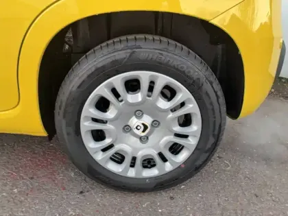 Photo 8 Fiat Panda  1.0 70 ch Hybrid BSG S/S