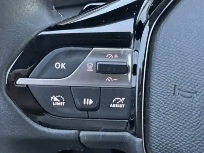 Photo 19 Peugeot 408  PHEV 180 e-EAT8