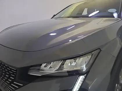 Photo 35 Peugeot 408  PHEV 180 e-EAT8