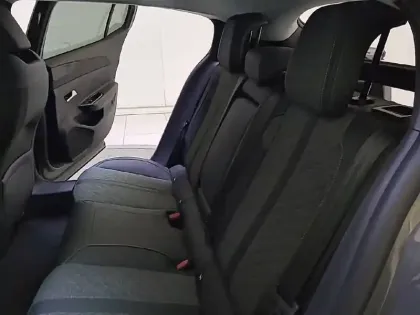 Photo 31 Peugeot 408  PHEV 180 e-EAT8