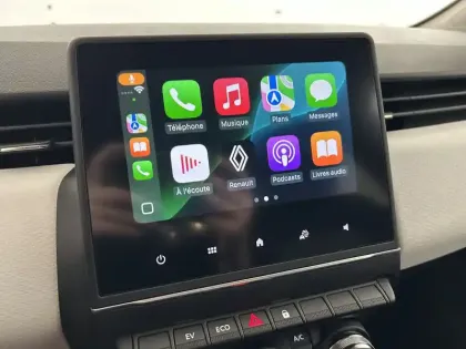 Photo 25 Renault Clio  E-Tech full hybrid 145