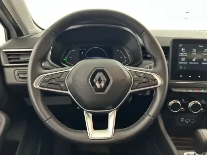 Photo 10 Renault Clio  E-Tech hybride 145