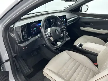 Photo 9 Renault Megane  E-Tech EV60 220 ch super charge