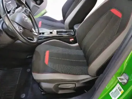 Photo 10 Opel Mokka  Electrique 136 ch & Batterie 50 kWh