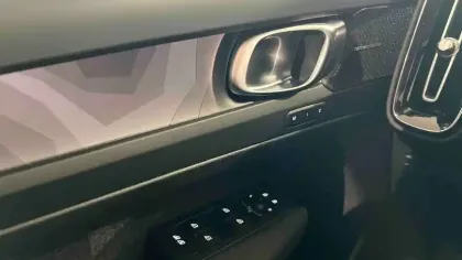 Photo 14 Volvo Xc40  T4 Recharge 129+82 ch DCT7