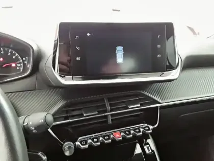 Photo 17 Peugeot 2008  BlueHDi 130 S&S EAT8