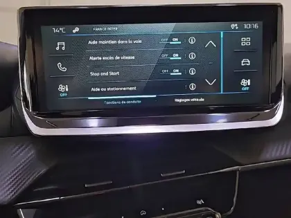 Photo 51 Peugeot 208  Hybrid 100 e-DCS6