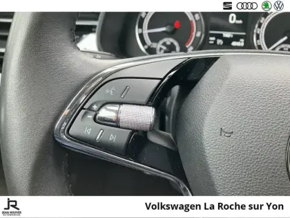 Photo 19 Skoda Kamiq  1.0 TSI Evo 110 ch DSG7
