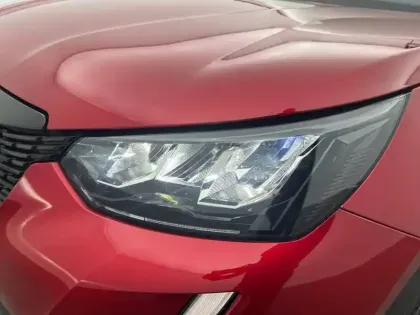 Photo 15 Peugeot 2008  PureTech 100 S&S BVM6