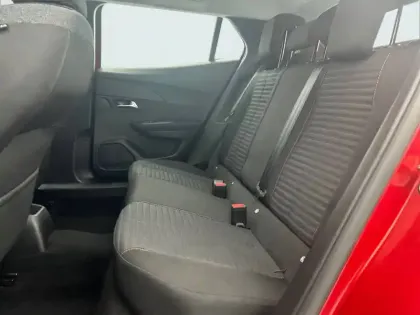 Photo 11 Peugeot 2008  PureTech 100 S&S BVM6