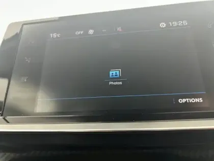 Photo 22 Peugeot 2008  PureTech 100 S&S BVM6