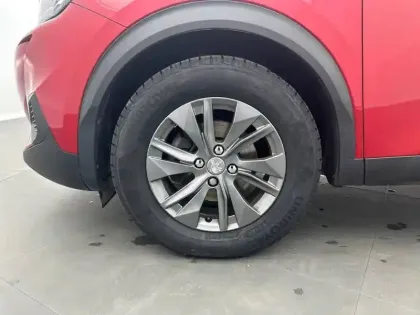 Photo 12 Peugeot 2008  PureTech 100 S&S BVM6