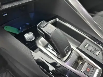 Photo 36 Peugeot 3008  BlueHDi 130ch S&S EAT8