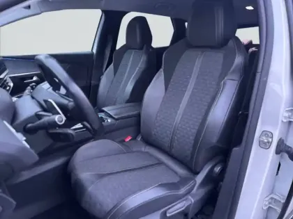 Photo 10 Peugeot 3008  BlueHDi 130ch S&S EAT8