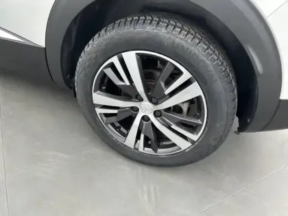 Photo 35 Peugeot 3008  BlueHDi 130ch S&S EAT8