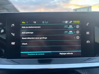 Photo 22 Peugeot 208  Electrique 50 kWh 136ch