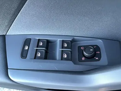 Photo 27 Volkswagen T-cross  1.0 TSI 115 Start/Stop DSG7