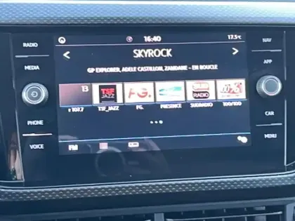 Photo 18 Volkswagen T-cross  1.0 TSI 115 Start/Stop DSG7