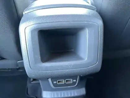 Photo 24 Volkswagen T-cross  1.0 TSI 115 Start/Stop DSG7