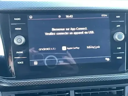 Photo 29 Volkswagen T-cross  1.0 TSI 115 Start/Stop DSG7