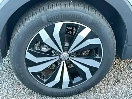 Photo 11 Volkswagen T-cross  1.0 TSI 115 Start/Stop DSG7