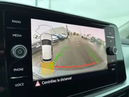 Photo 18 Volkswagen T-roc  1.0 TSI 116 Start/Stop BVM6