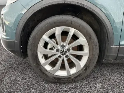 Photo 8 Volkswagen T-roc  1.0 TSI 116 Start/Stop BVM6