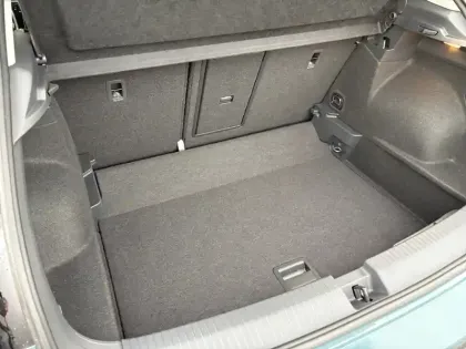 Photo 15 Volkswagen T-roc  1.0 TSI 116 Start/Stop BVM6