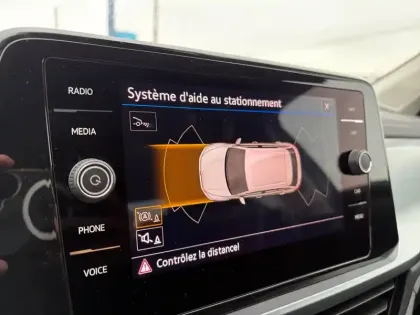 Photo 19 Volkswagen T-roc  1.0 TSI 116 Start/Stop BVM6