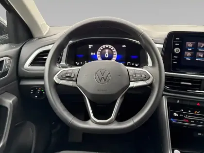 Photo 11 Volkswagen T-roc  1.0 TSI 116 Start/Stop BVM6