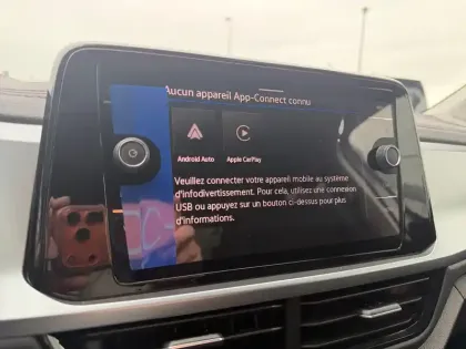 Photo 21 Volkswagen T-roc  1.0 TSI 116 Start/Stop BVM6