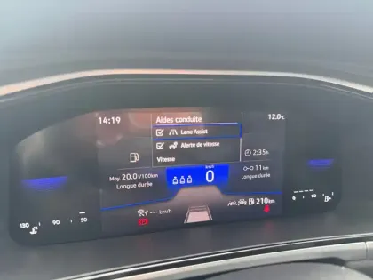 Photo 18 Volkswagen T-roc  1.0 TSI 116 Start/Stop BVM6