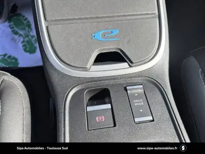 Photo 81 Jeep Avenger  115 kW 4x2