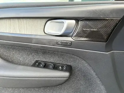 Photo 17 Volvo Xc40  T5 Recharge 180+82 ch DCT7