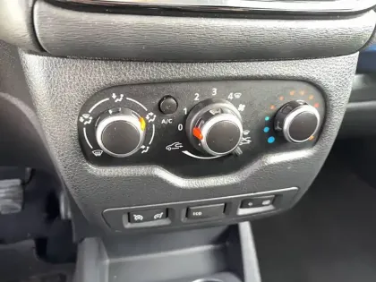 Photo 13 Dacia Lodgy  TCe 115 7 places