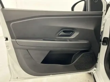 Photo 18 Dacia Sandero  ECO-G 100 - 22