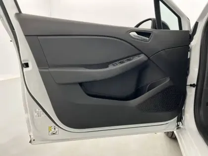 Photo 10 Renault Clio  Blue dCi 100