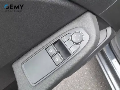 Photo 4 Renault Clio  TCe 90 - 21