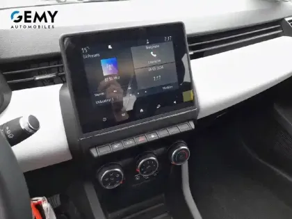 Photo 8 Renault Clio  TCe 90 - 21