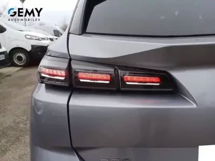 Photo 13 Peugeot 308  SW BlueHDi 130ch S&S EAT8