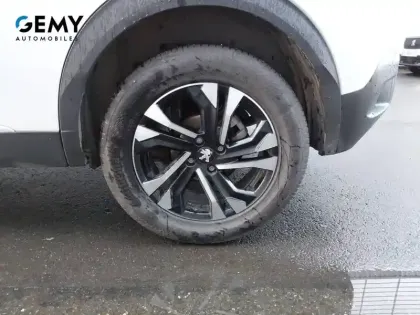 Photo 10 Peugeot 2008  PureTech 100 S&S BVM6