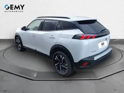 Photo 6 Peugeot 2008  PureTech 100 S&S BVM6